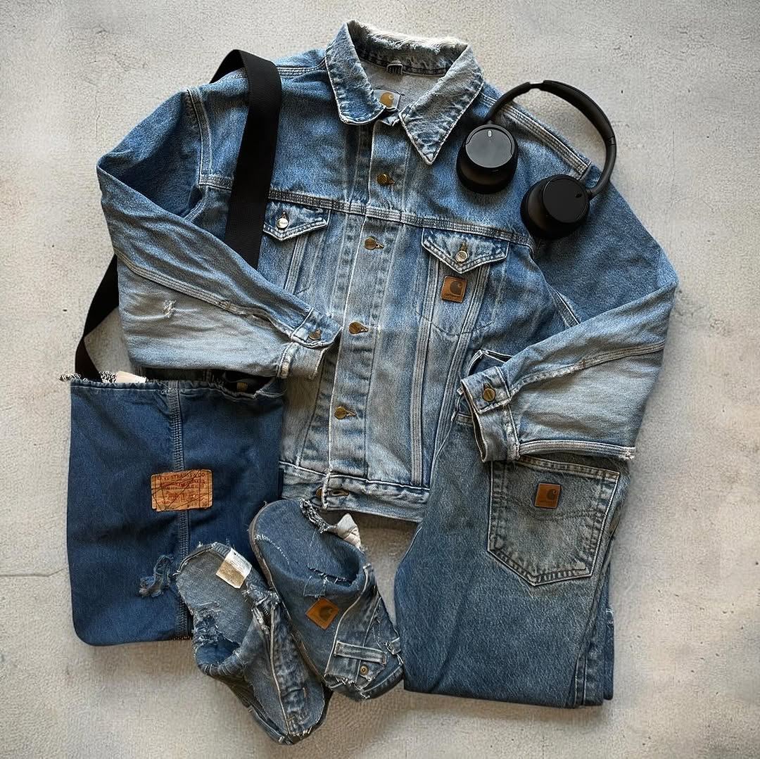 How to Spot Authentic Vintage Carhartt Pieces