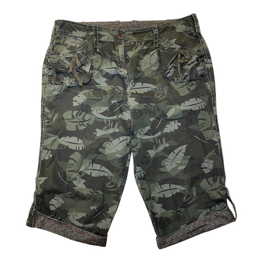 Dorothy Perkins Camo Leaf Pattern Utility Shorts