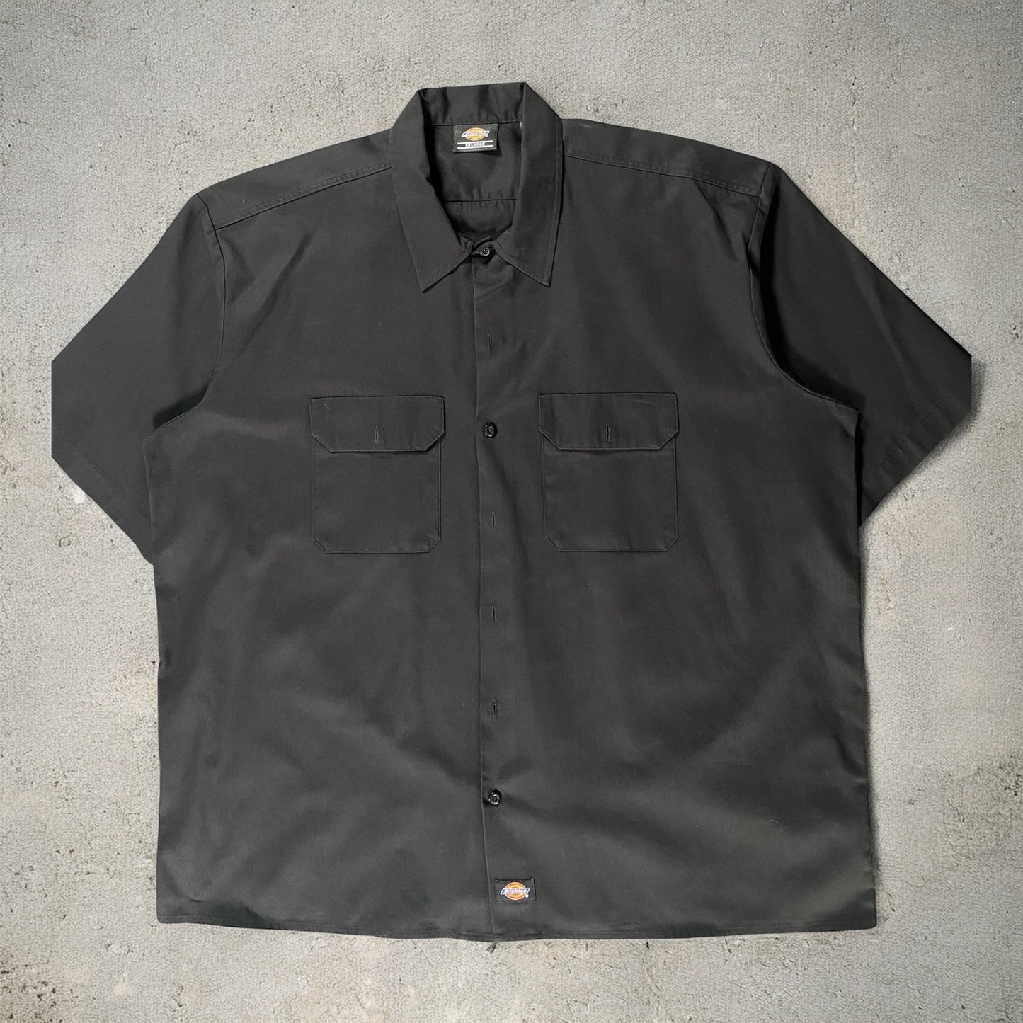 Dickies Black Button-Up Shirt – Oversized Fit