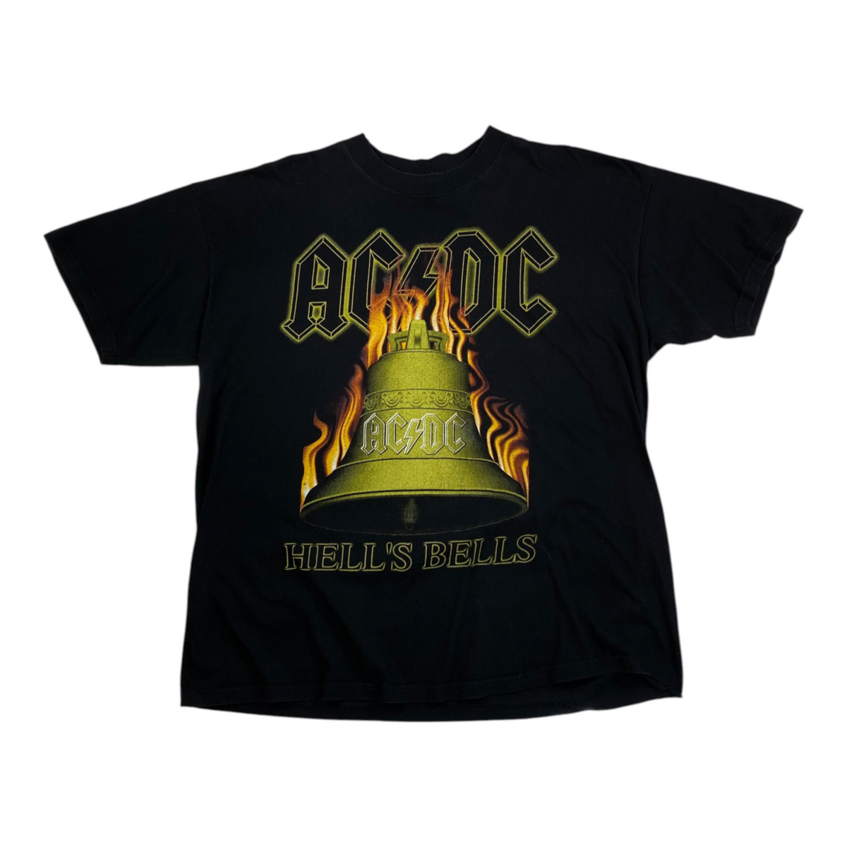 Digg It Thrift & Vintage black AC/DC Hell's Bells graphic band t-shirt with flame and bell print