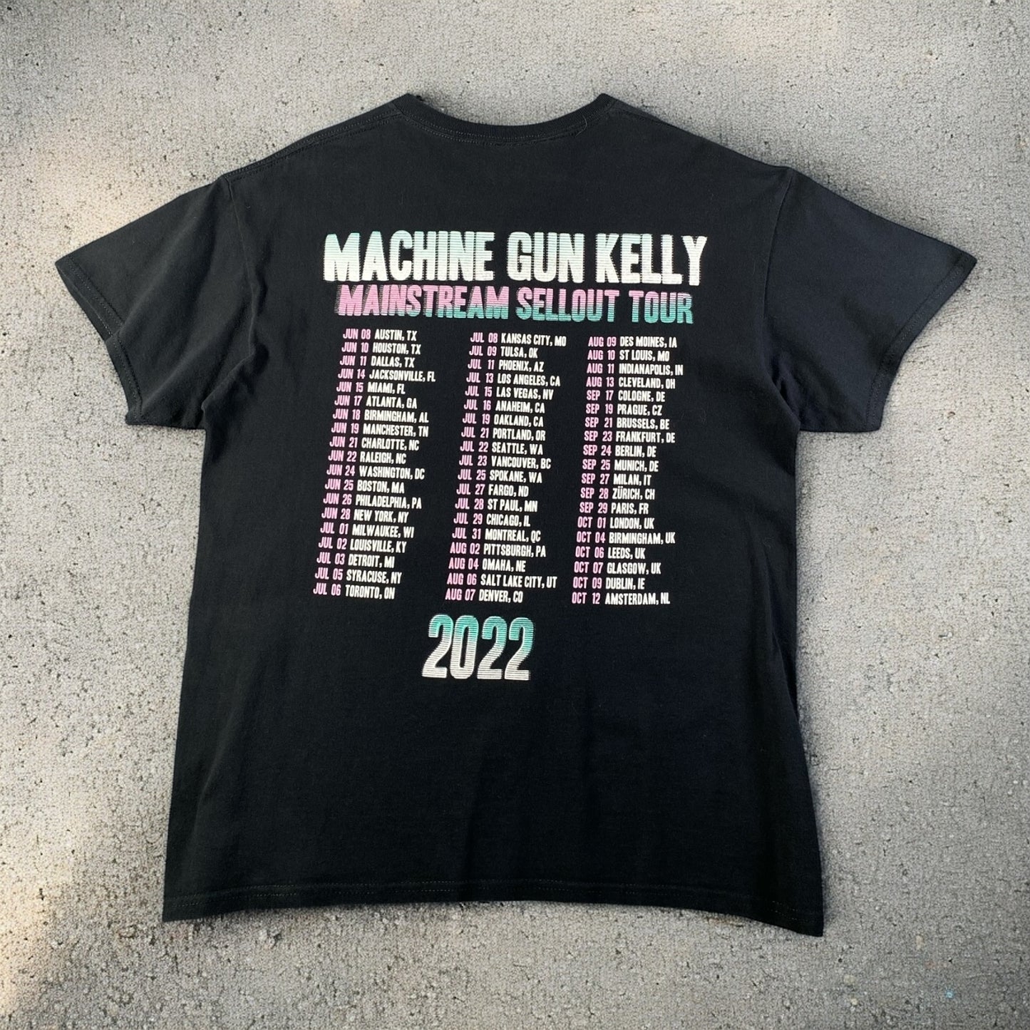 Machine Gun Kelly Mainstream Sellout Tour T-shirt