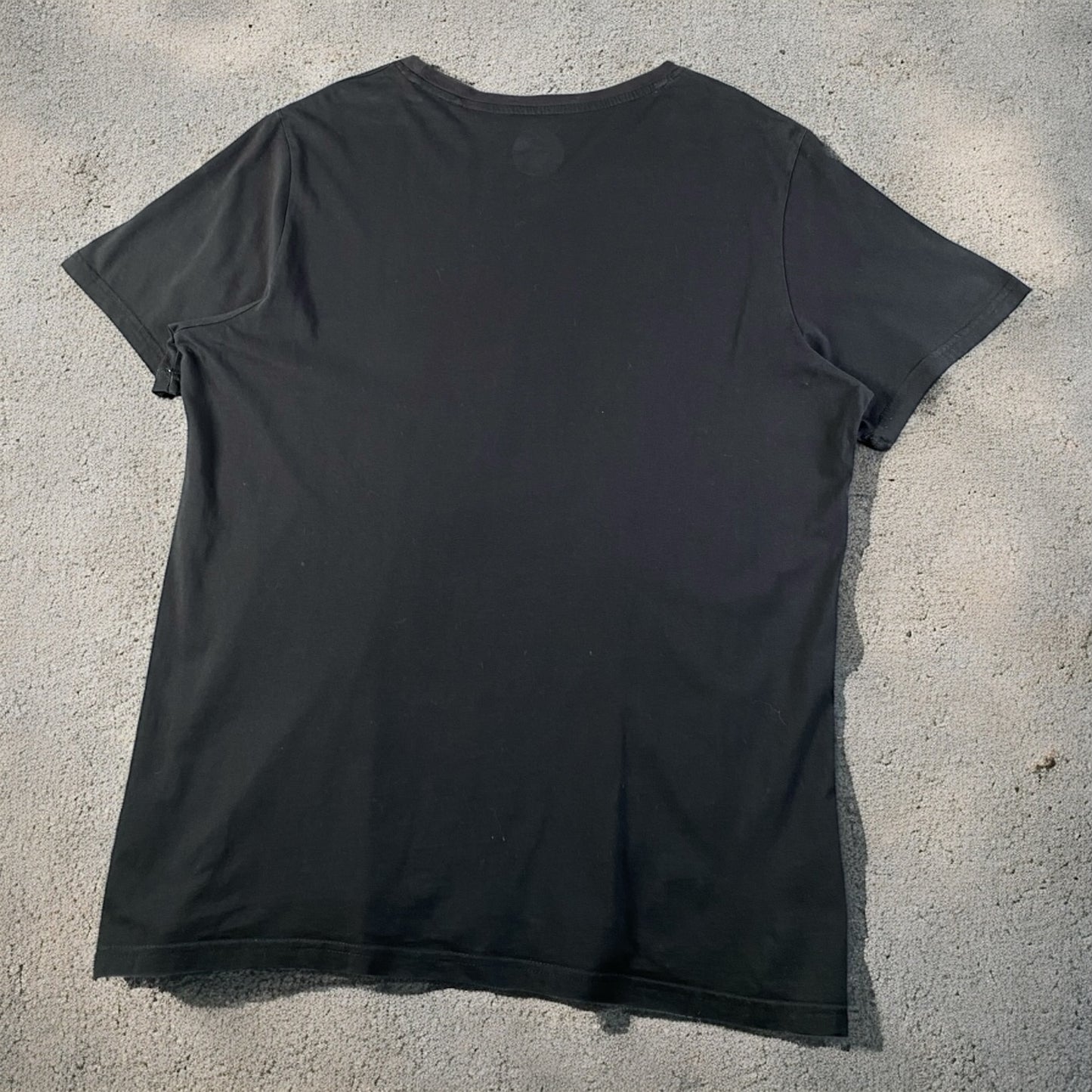 Pink Floyd "Dark Side of the Moon" Graphic T-shirt