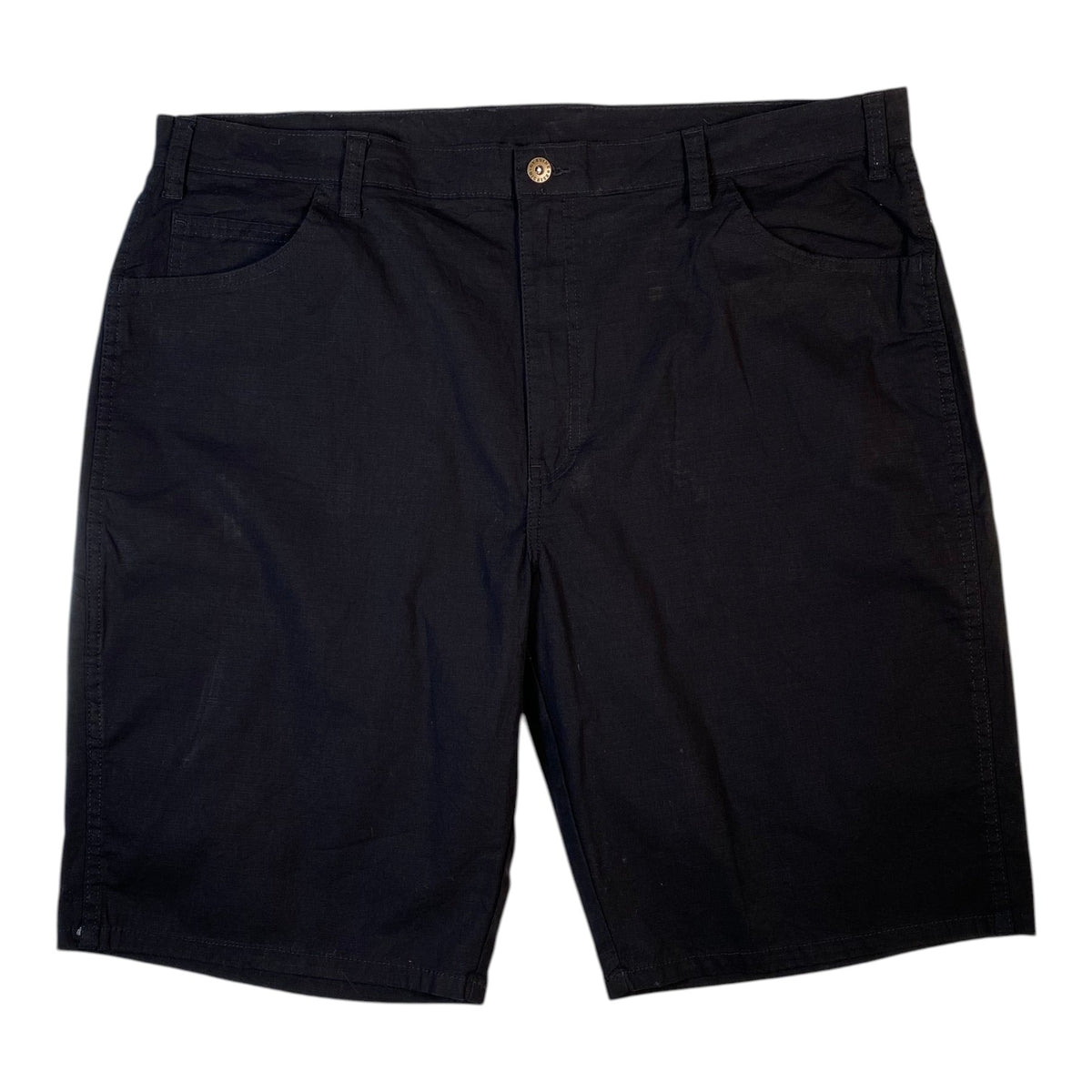 Digg It Thrift & Vintage black Dickies work shorts with a size 40 waist and classic button closure