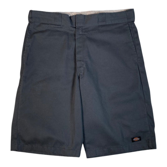 Digg It Thrift & Vintage grey Dickies relaxed fit work shorts with a size 38 waist and small logo patch