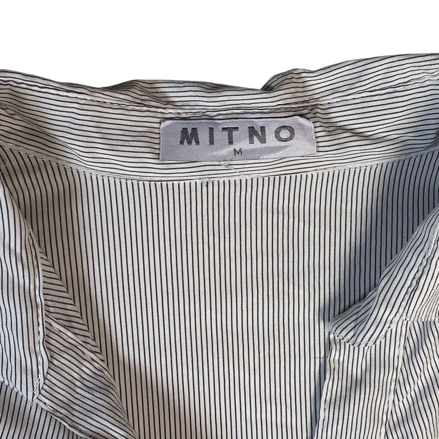 Digg It Thrift & Vintage Mitno grey and white pinstriped short sleeve button-up blouse with collar detail