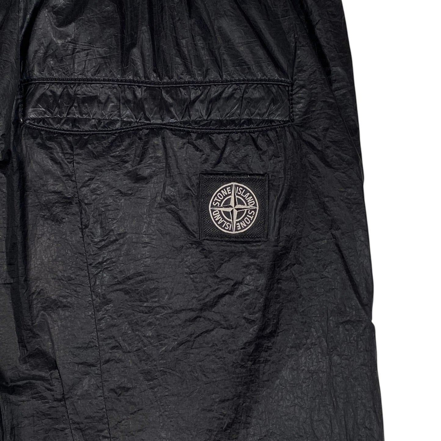 Digg It Thrift & Vintage black Stone Island Nylon Metal grid cargo shorts featuring the iconic compass patch logo.