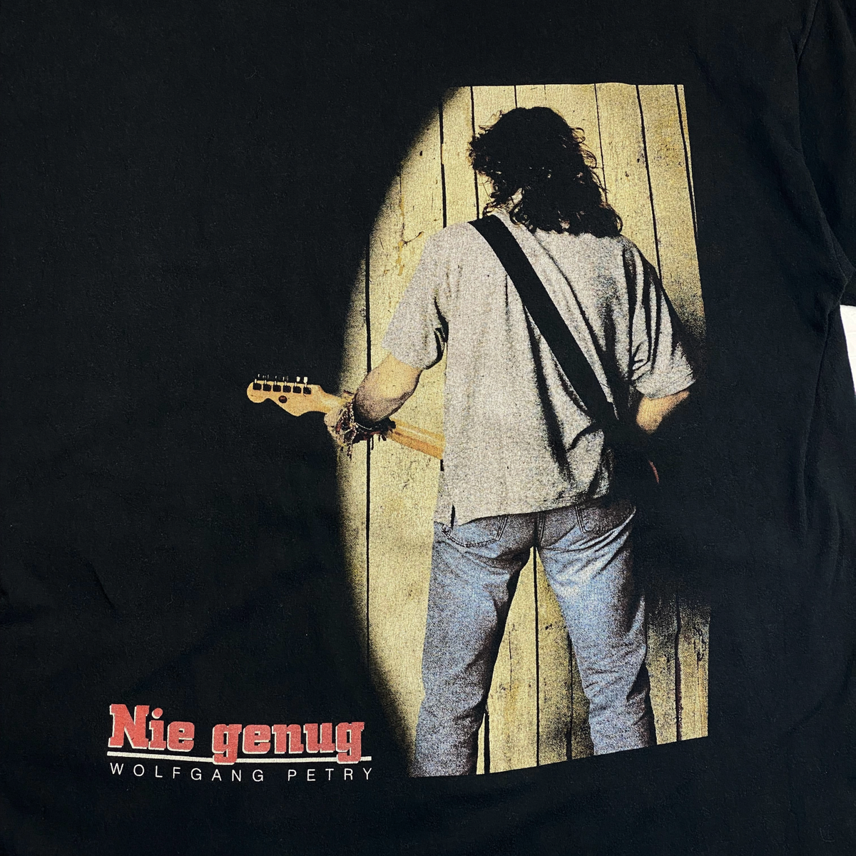 Digg It Thrift & Vintage black vintage band t-shirt featuring a Wolfgang Petry Nie Genug graphic print