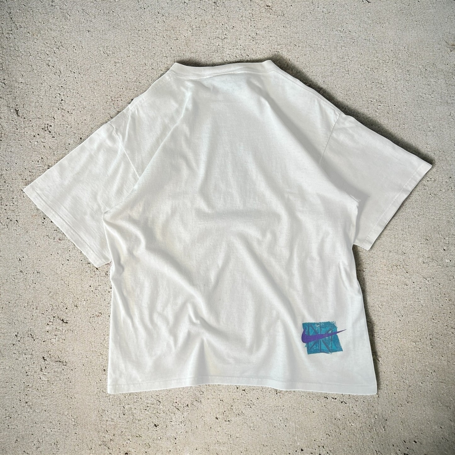 Nike Graphic White T-shirt