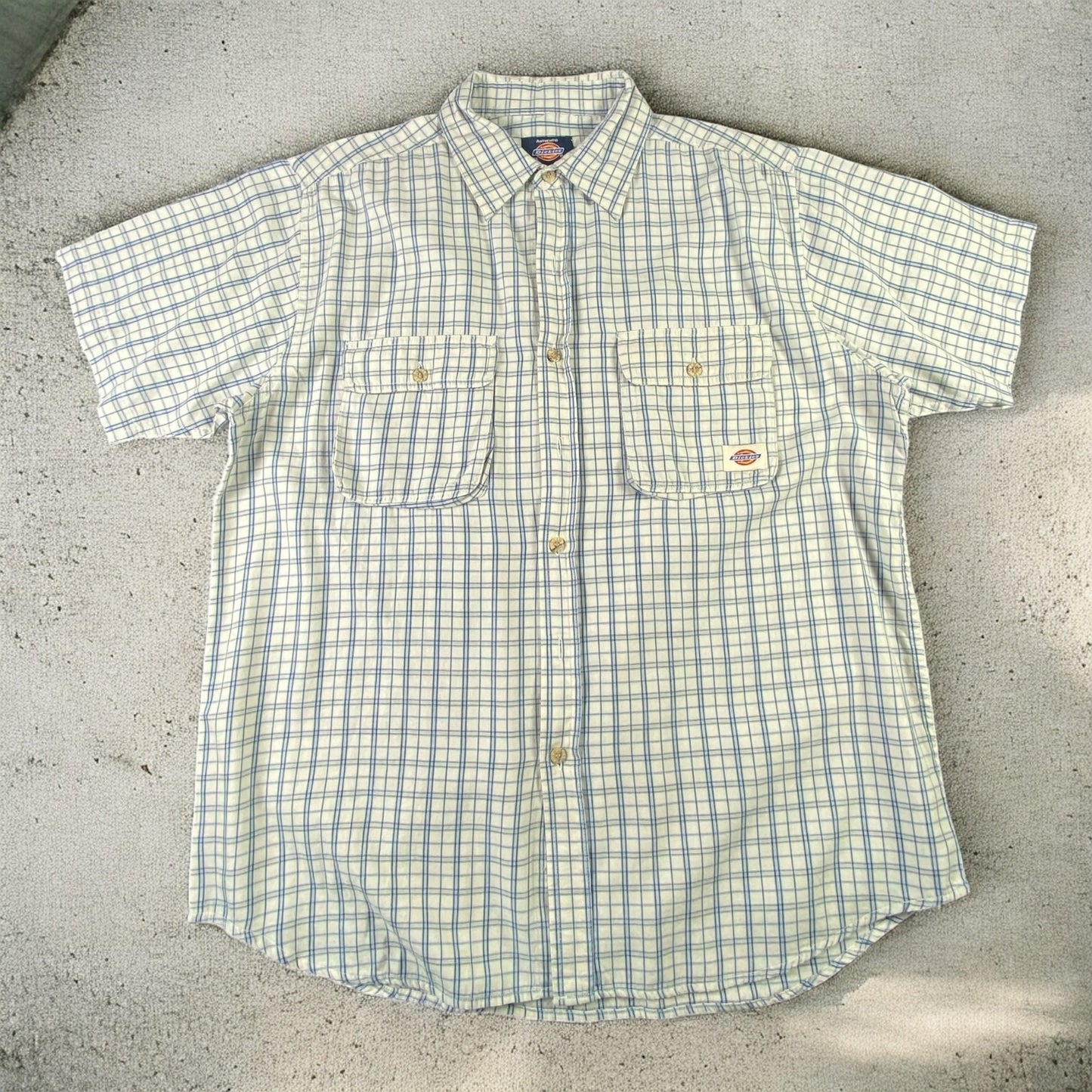 Dickies whit / Blue Checkered Shirt