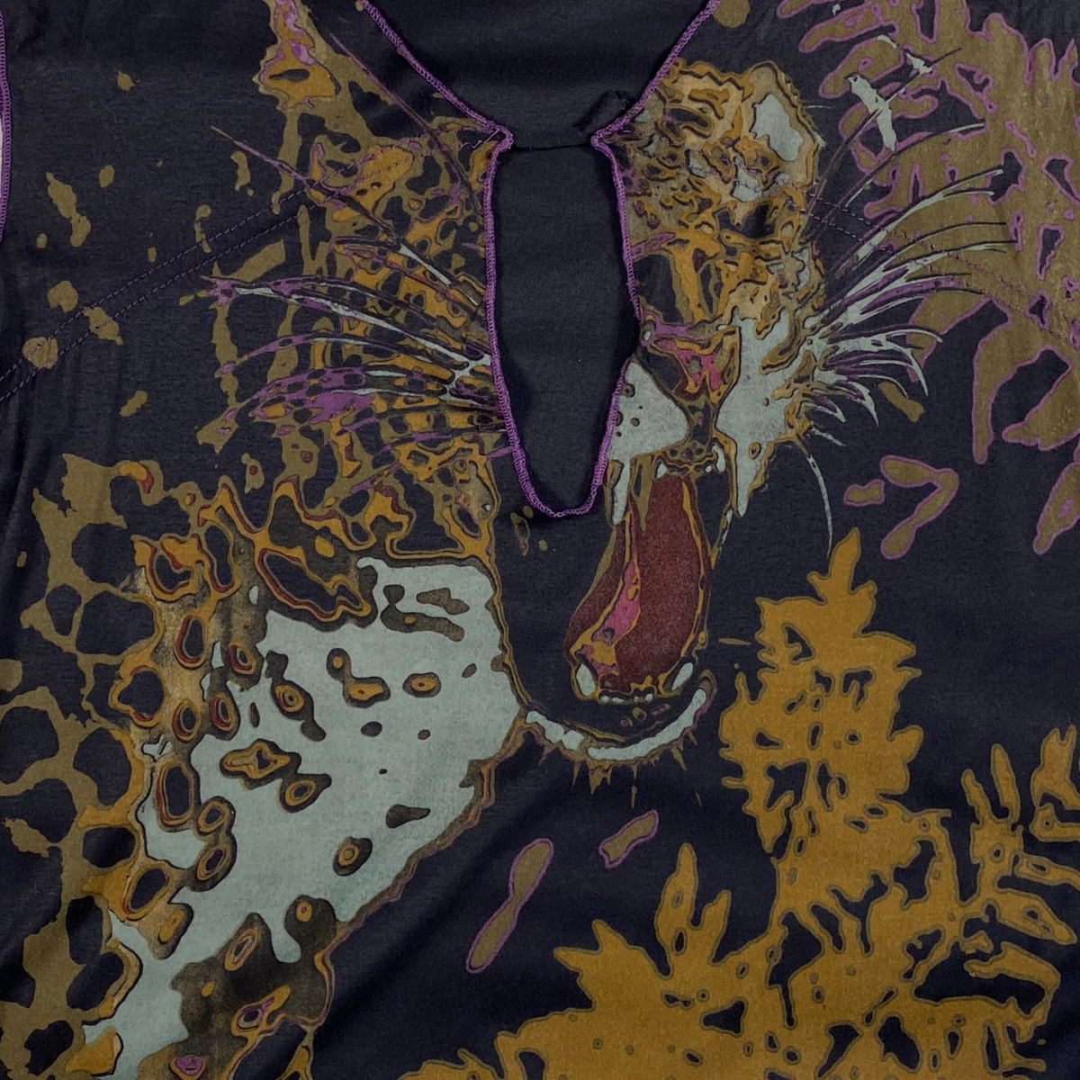 Nolita NYC Made in Italy Roaring Leopard Graphic Keyhole Sleeveless Top