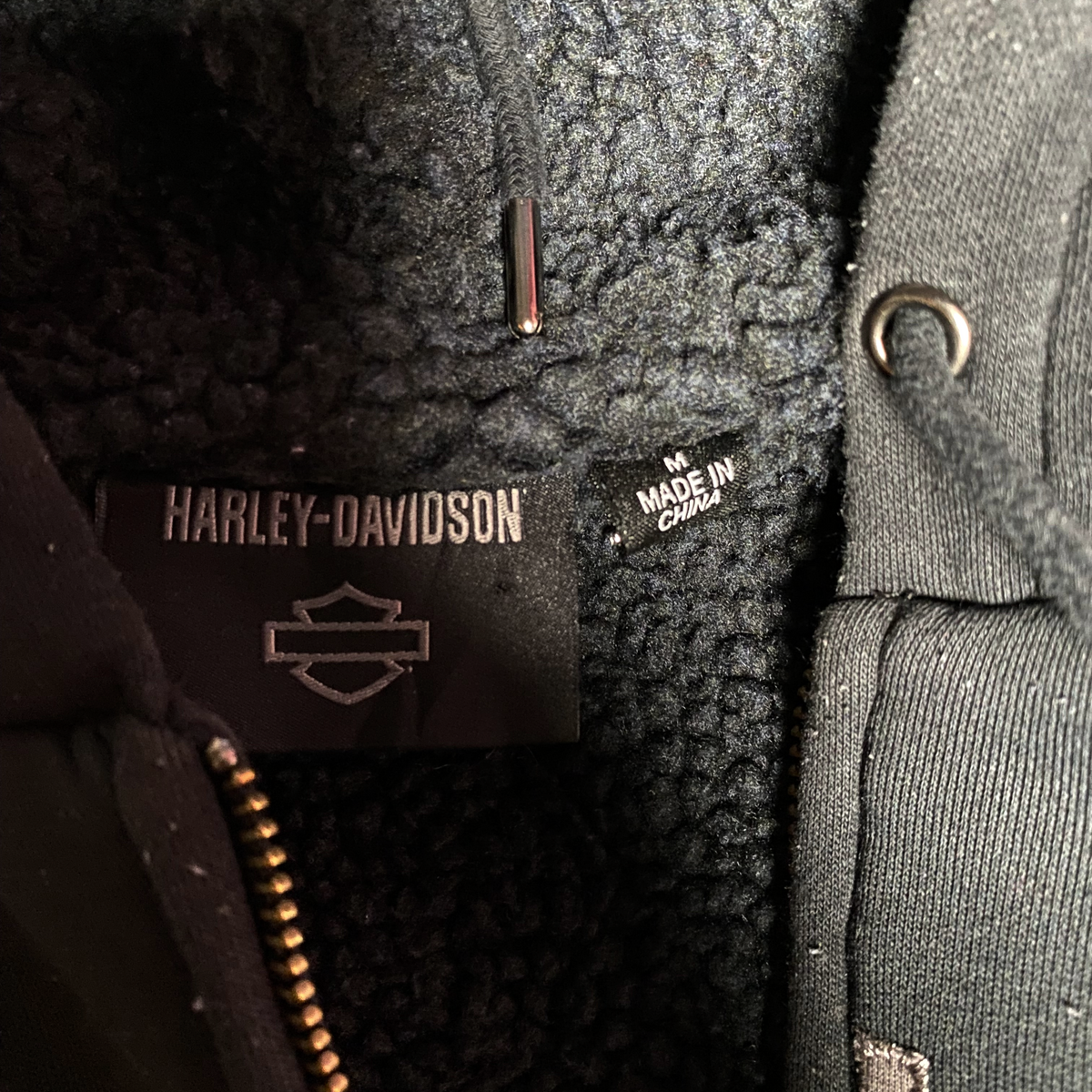 Digg It Thrift & Vintage black Harley-Davidson full-zip hoodie with sherpa lining and size medium tag