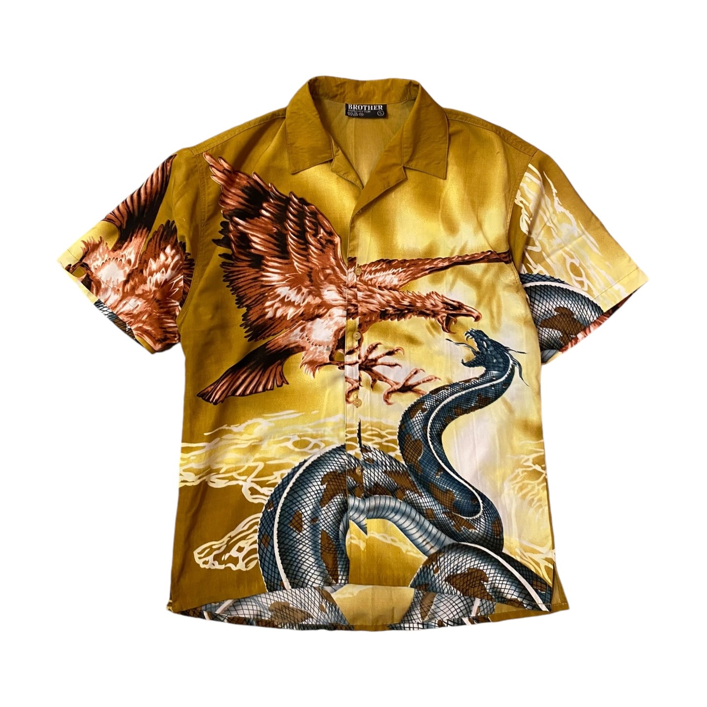 Vintage Yellow Hawk Vs Snake Graphic Button-up T-Shirt