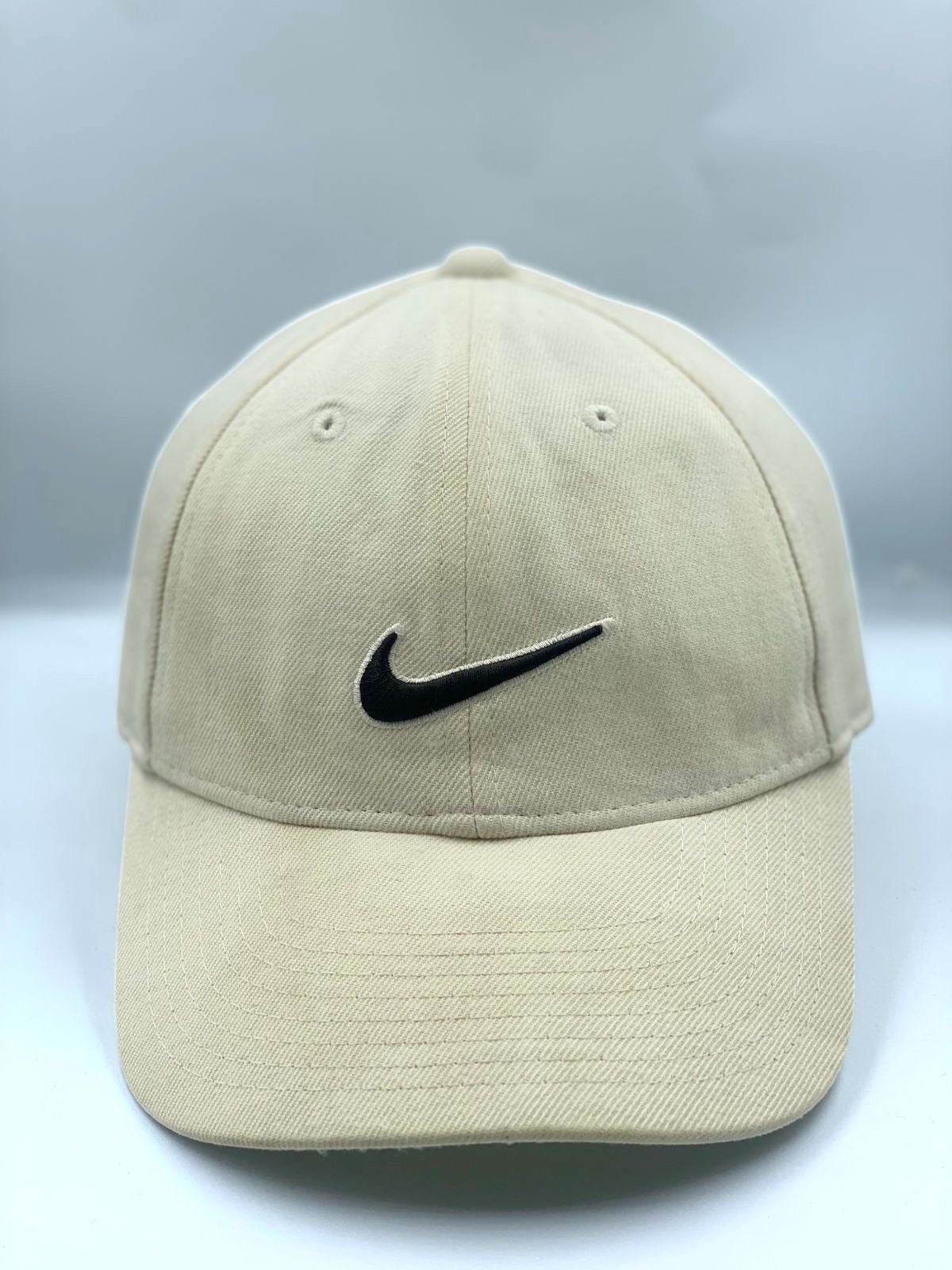 Nike White Legacy 91 Cap