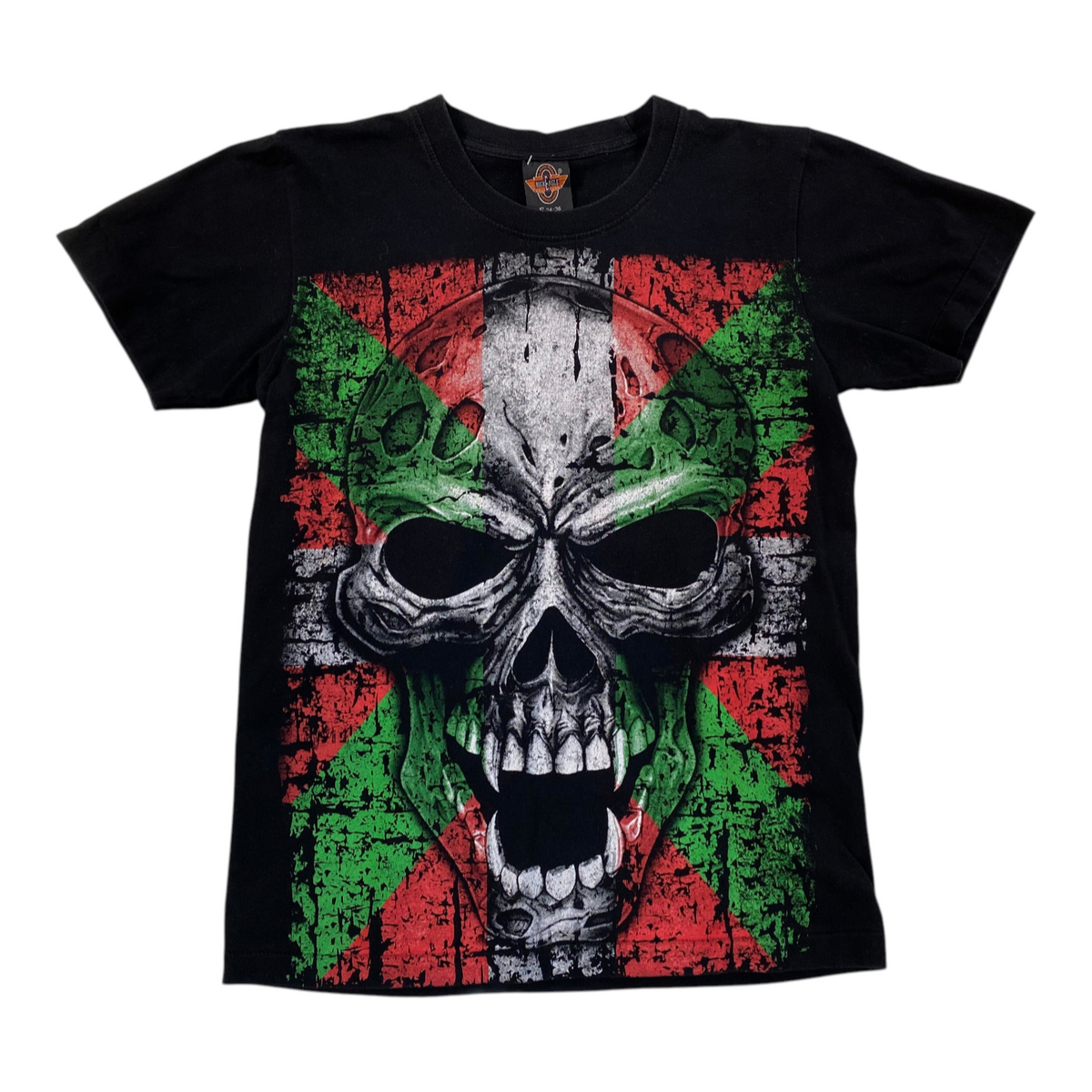 Digg It Thrift & Vintage black t-shirt featuring a distressed Basque flag skull graphic print, size small.