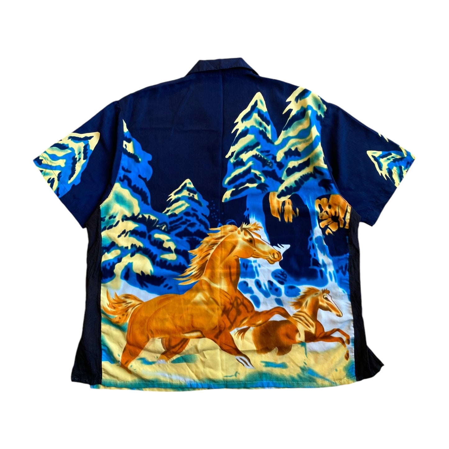 Vintage Horse Graphic Button-up Shirt