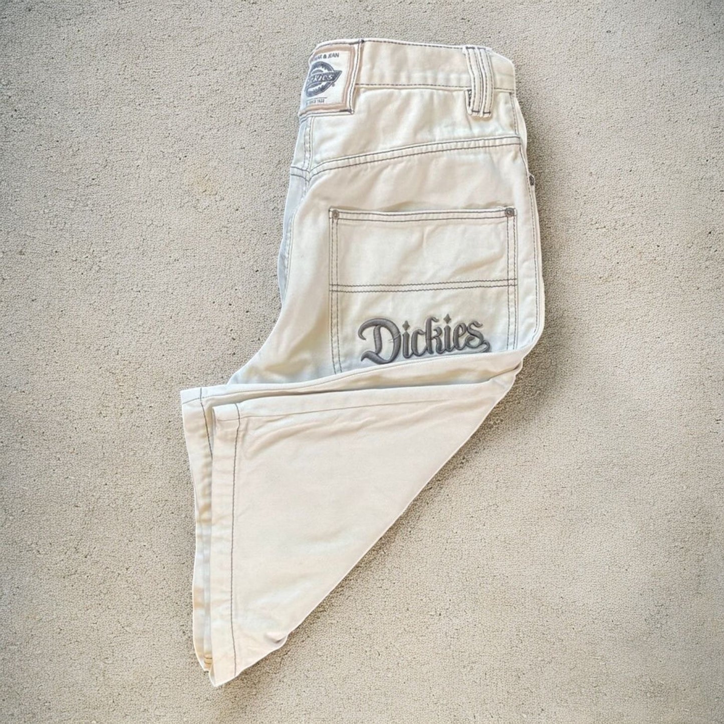Dickies White Bermuda Jorts