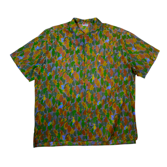 Digg It Thrift & Vintage short sleeve shirt featuring a colorful tropical bird novelty print on a grey background