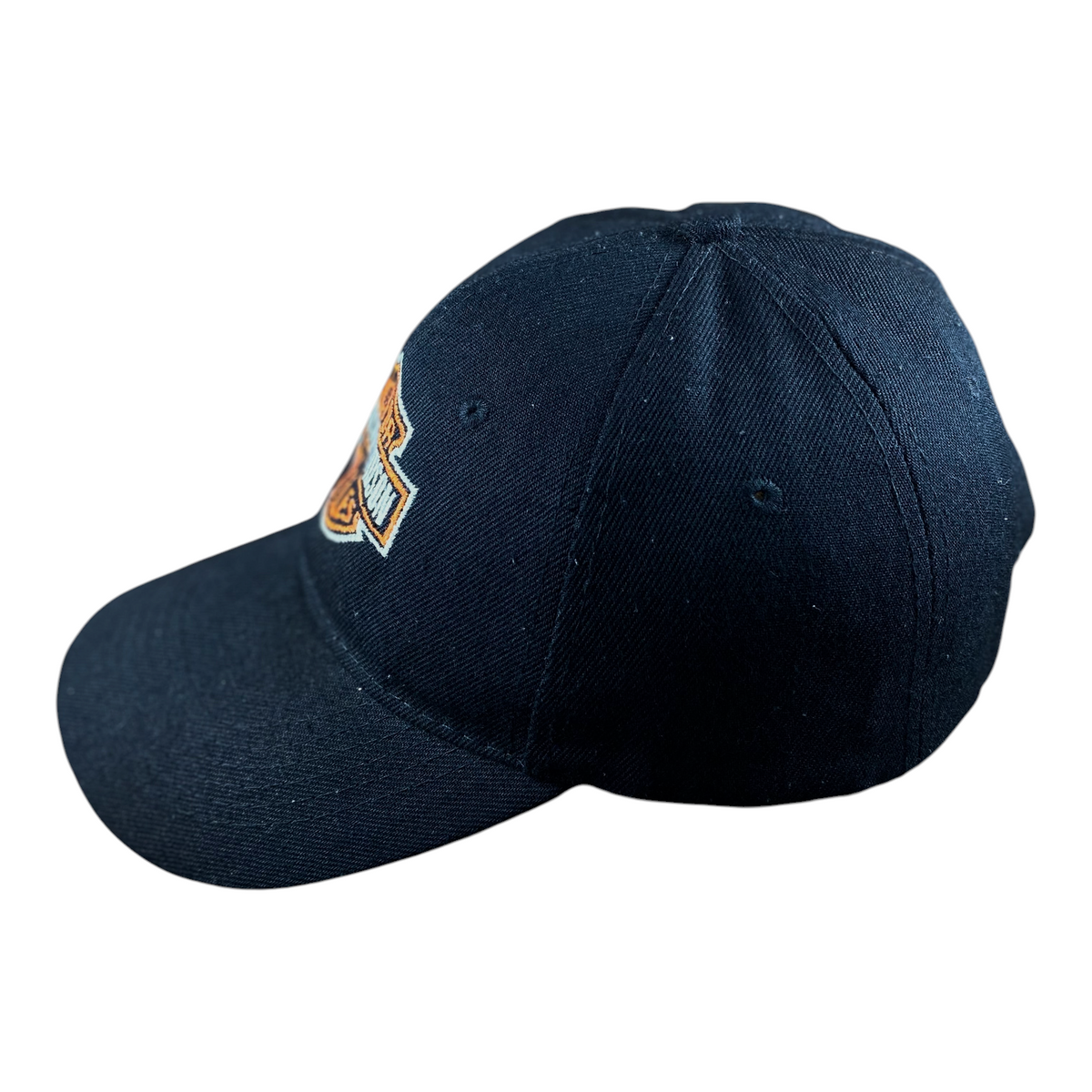 Digg It Thrift & Vintage black baseball cap featuring an embroidered Harley-Davidson Bar & Shield logo on the side