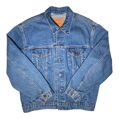 Digg It Thrift & Vintage blue denim Levi's trucker jacket with button-up front and chest pockets