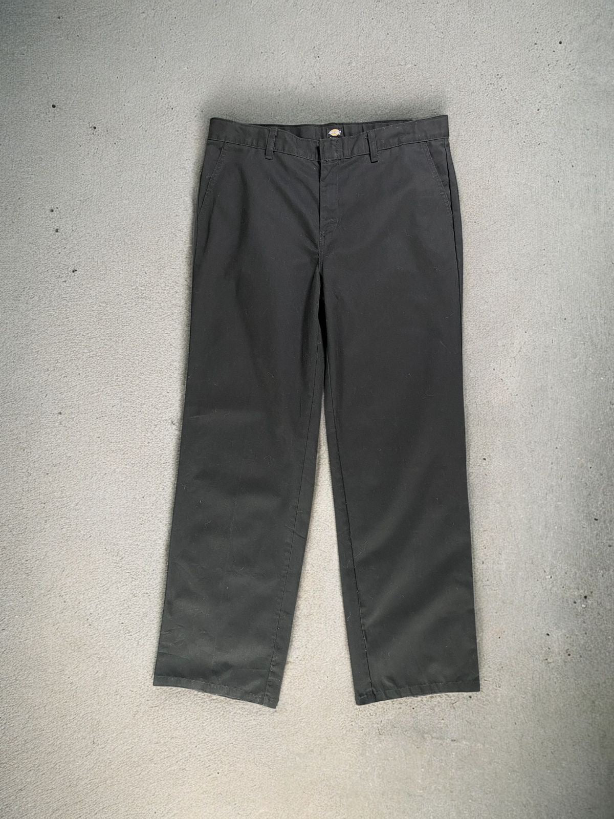 Dickies 874 Straight Legged Black Pants
