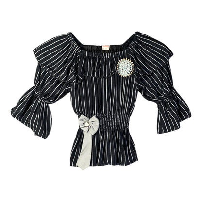 Sarrah Smocked Ruffle Wmns Black T-shirt