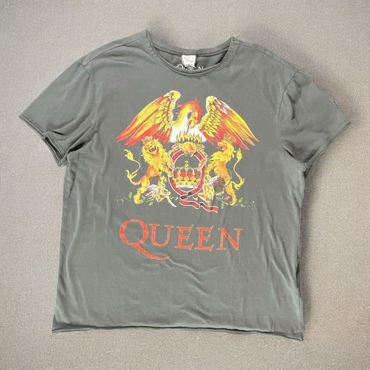 Queen Graphic T-shirt