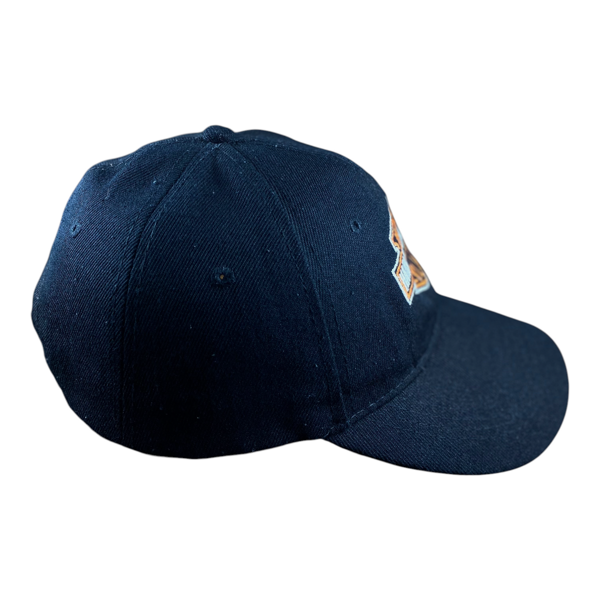 Digg It Thrift & Vintage black baseball cap featuring an embroidered Harley-Davidson Bar & Shield logo side view