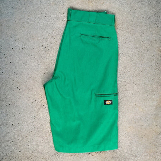 Dickies Loose Fit Green Shorts