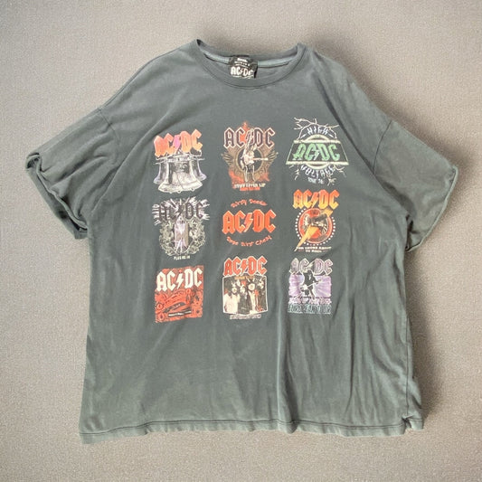 AC/DC Bershka All Labels T-shirt