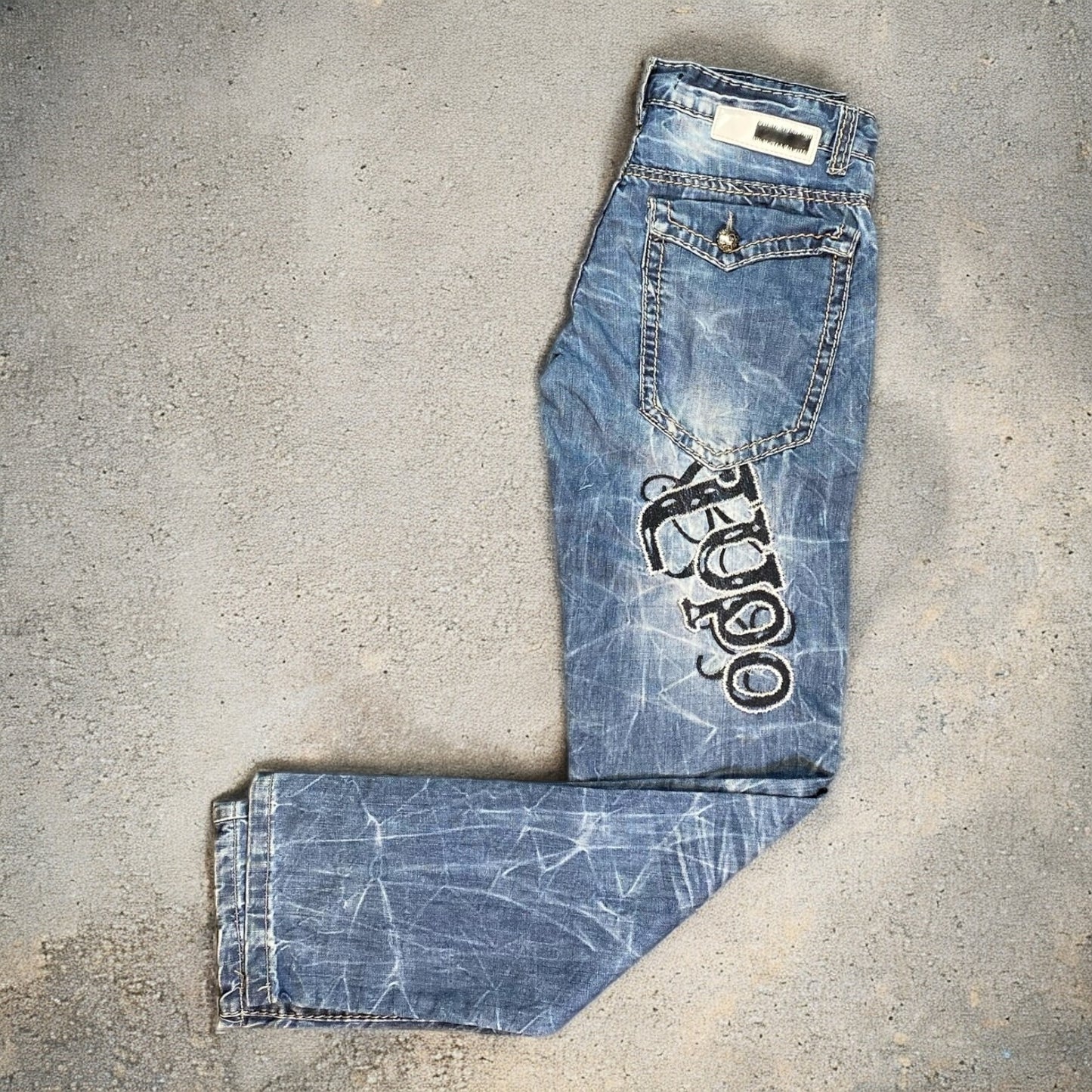 K&M Blue Jeans