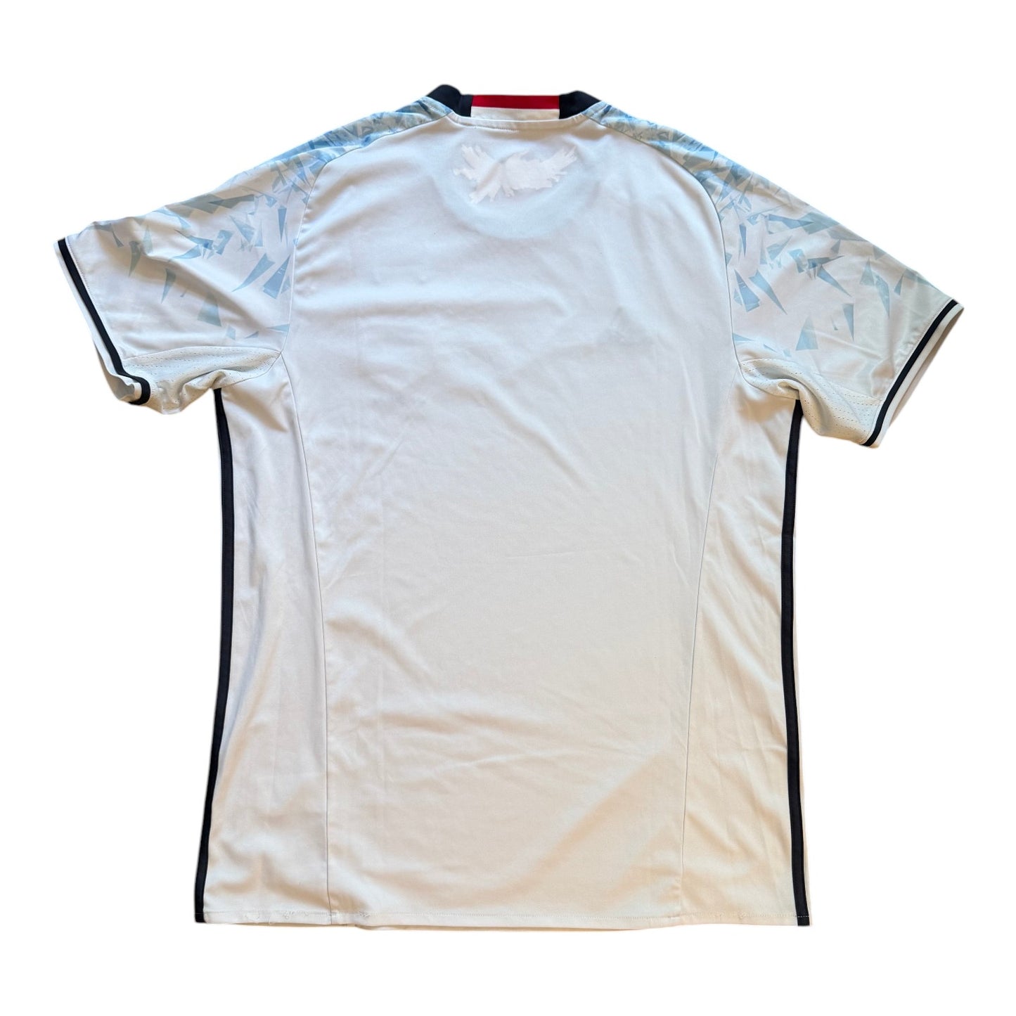 2016-17 Japan Away Jersey