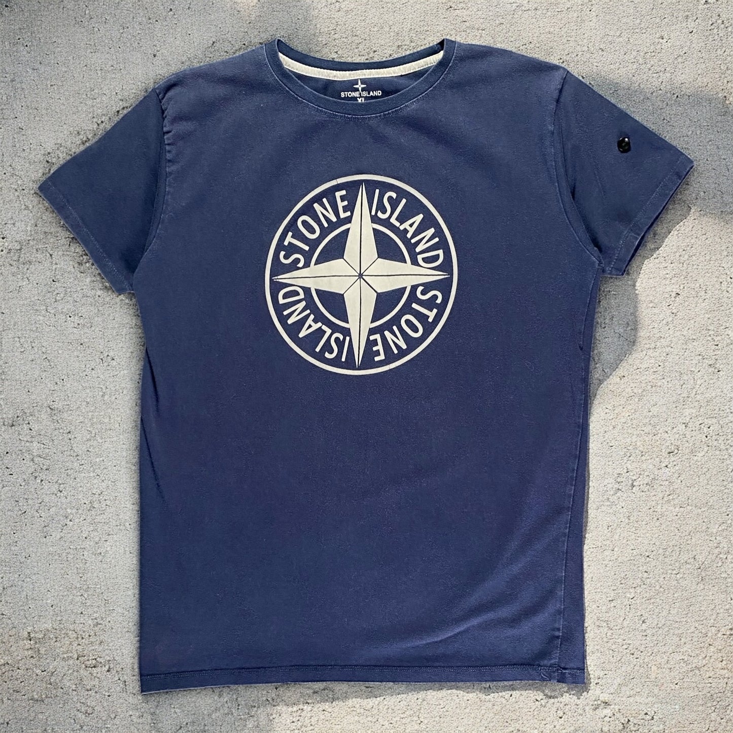 Stone Island Middle Logo Navy Blue T-shirt