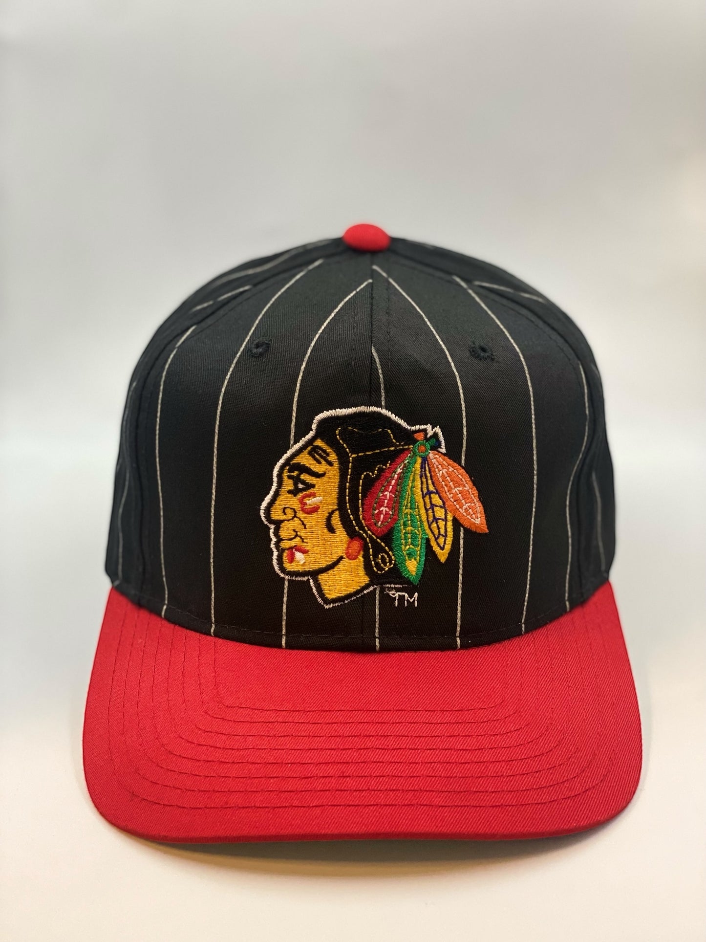 Vintage Rare NHL Chicago Blackhawks Two Tone Pinstriped Starter Cap