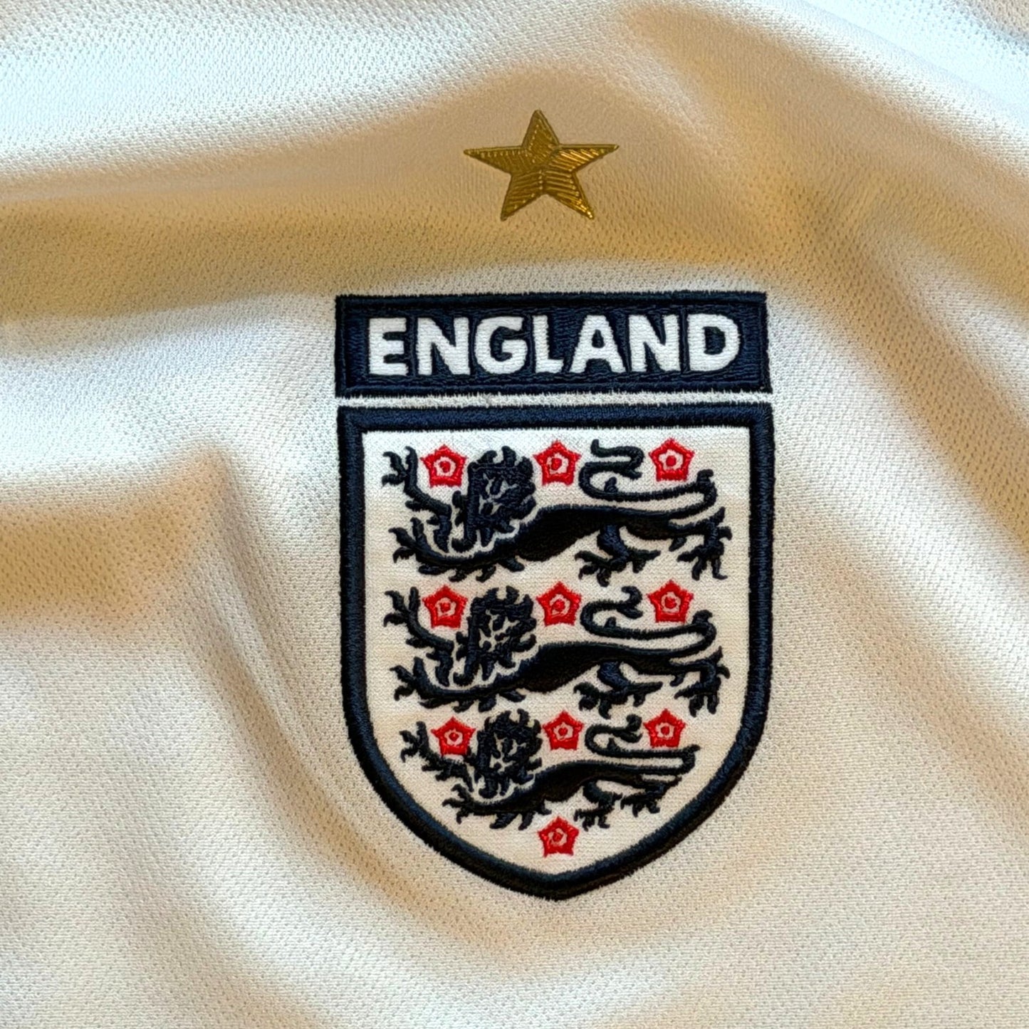 2006 Umbro England #10 Michael Owen Home Jersey