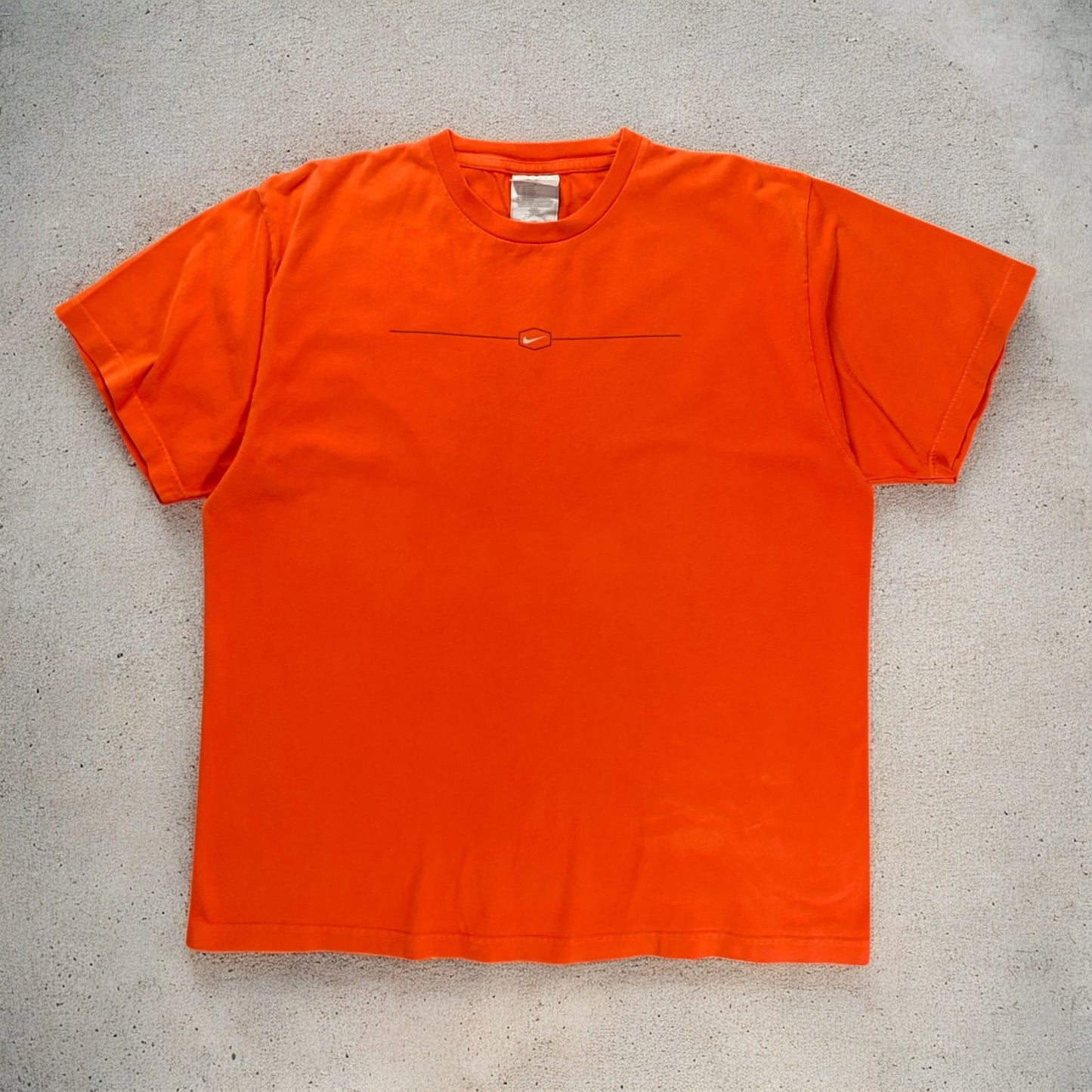 Vintage Nike Center Logo Orange T-shirt
