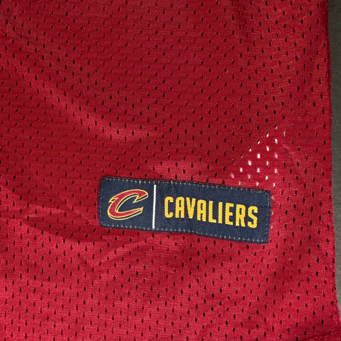 NBA Cleveland Cavaliers Mesh Button-Front maroon Jersey