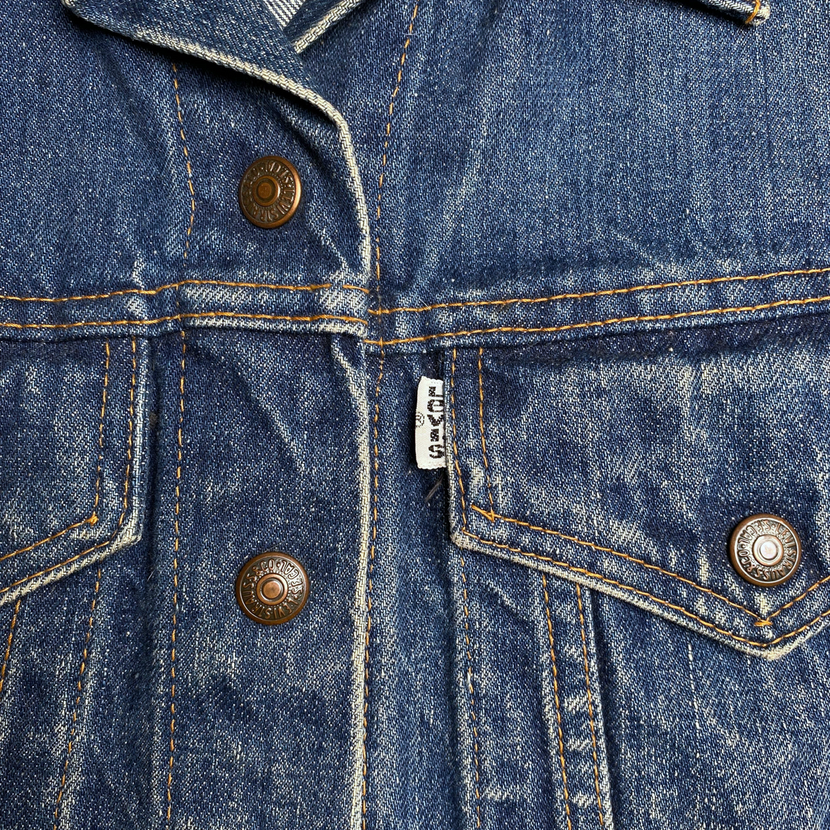 Digg It Thrift & Vintage 1970s Levi's for Gals denim trucker jacket with copper buttons and white tab detail