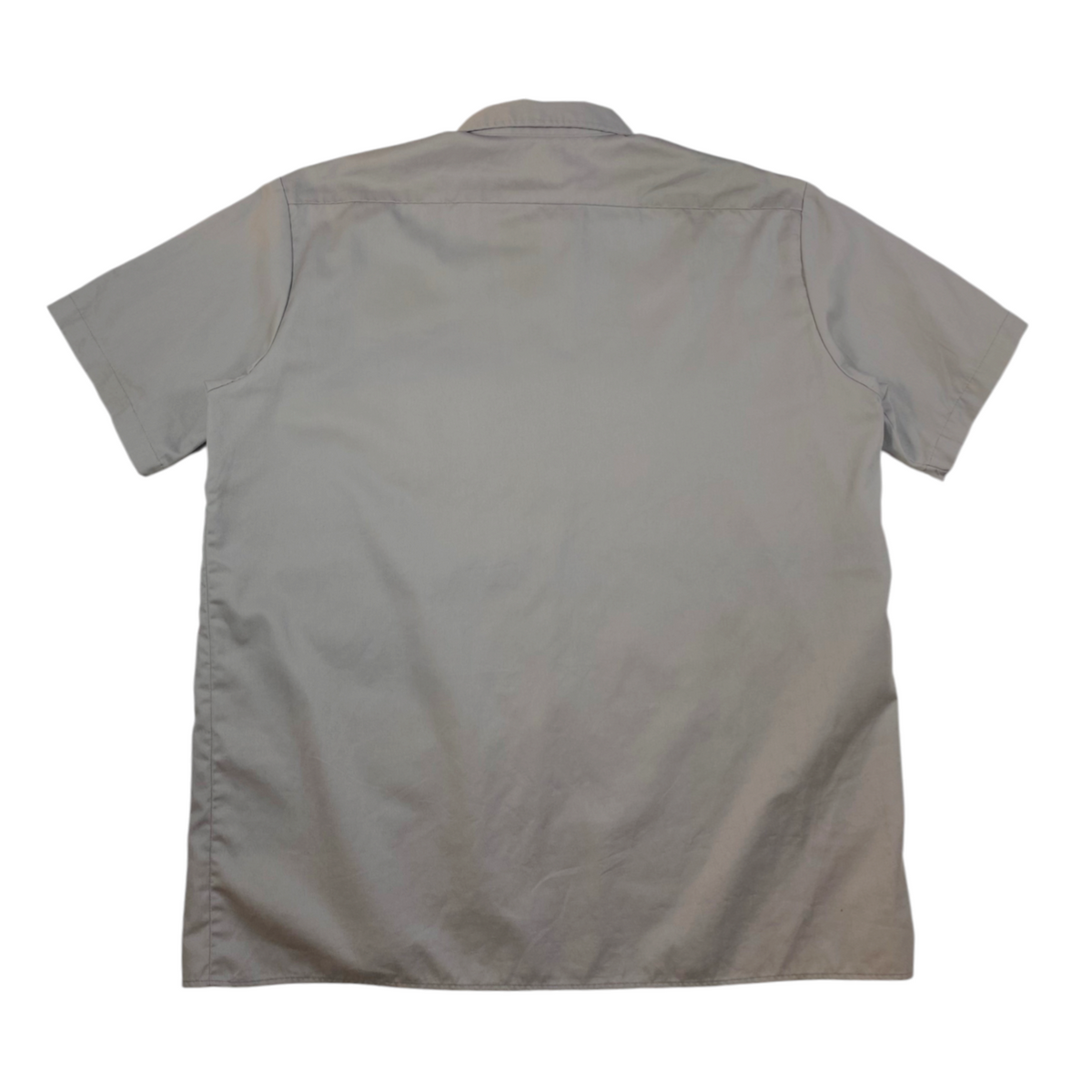 Back view of a Digg It Thrift & Vintage Dickies short-sleeve khaki work shirt in size 2XL.
