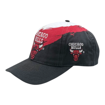 Digg It Thrift & Vintage 90s Chicago Bulls wool snapback cap with black crown and red and white splash graphic