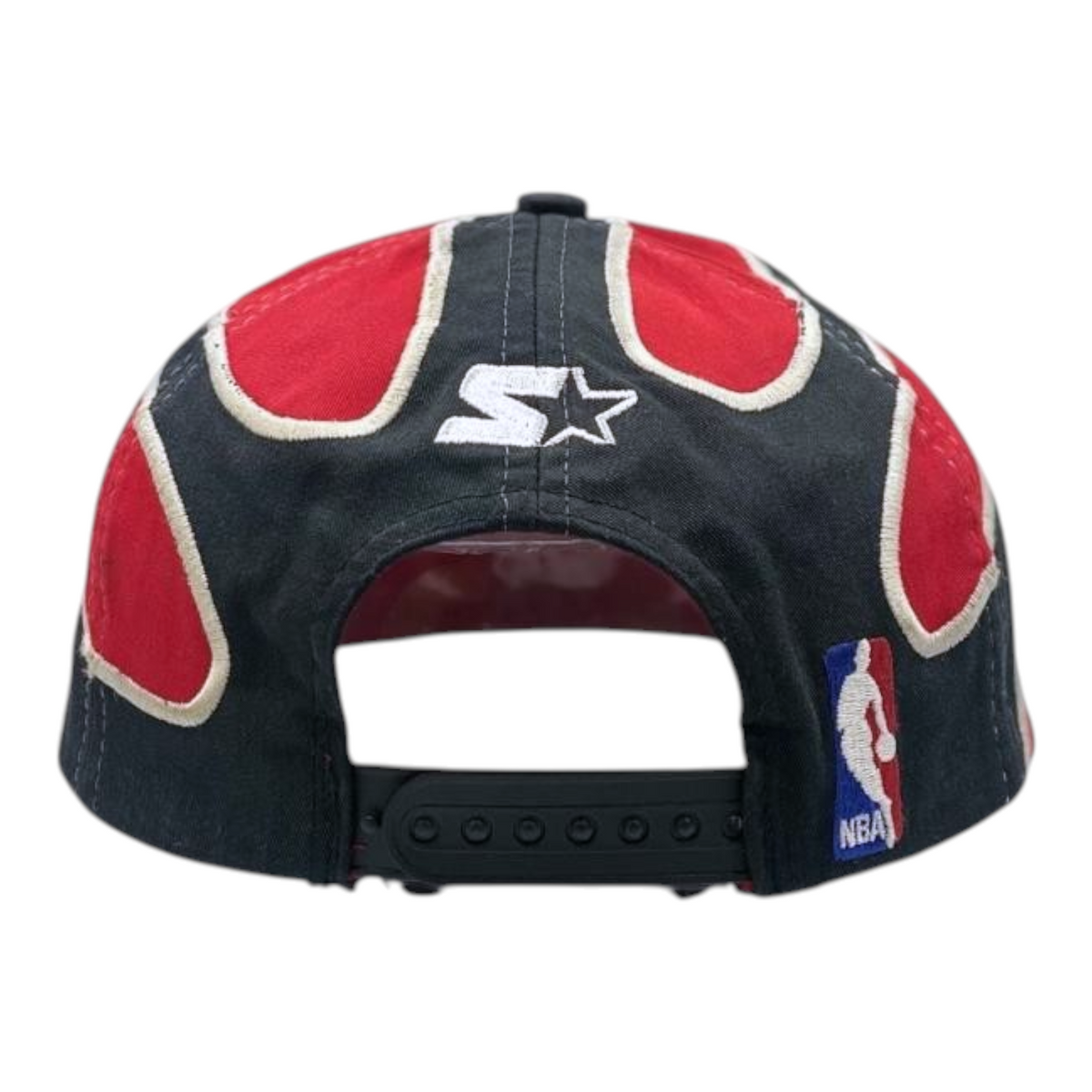 Back view of a Digg It Thrift & Vintage 90s Chicago Bulls Starter cap with adjustable strap and embroidered logo