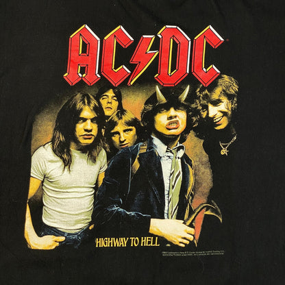 Digg It Thrift & Vintage black AC/DC Highway To Hell 2003 band t-shirt with iconic album cover graphic print