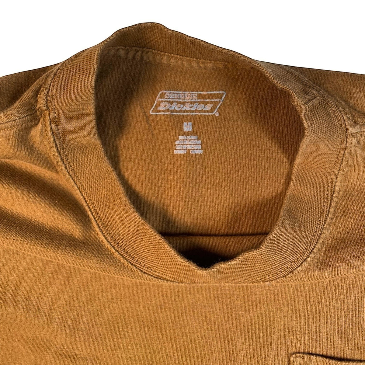 Digg It Thrift & Vintage beige Dickies cotton t-shirt with crew neck and printed brand label on the inner collar