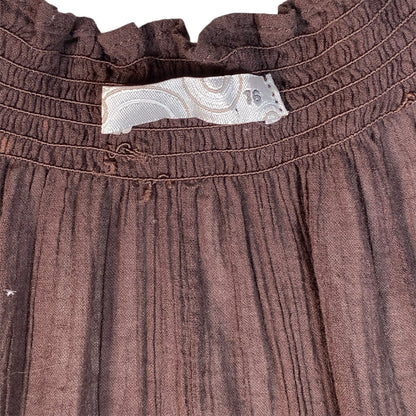 Digg It Thrift & Vintage brown embroidered top with a gathered neckline and size 16 tag, fits like an XL.