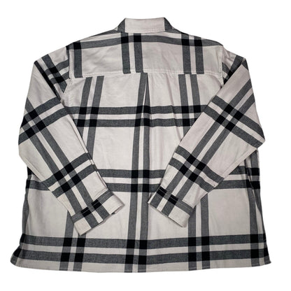 Back view of a Digg It Thrift & Vintage Carhartt black and white plaid flannel long sleeve shirt in size XL.