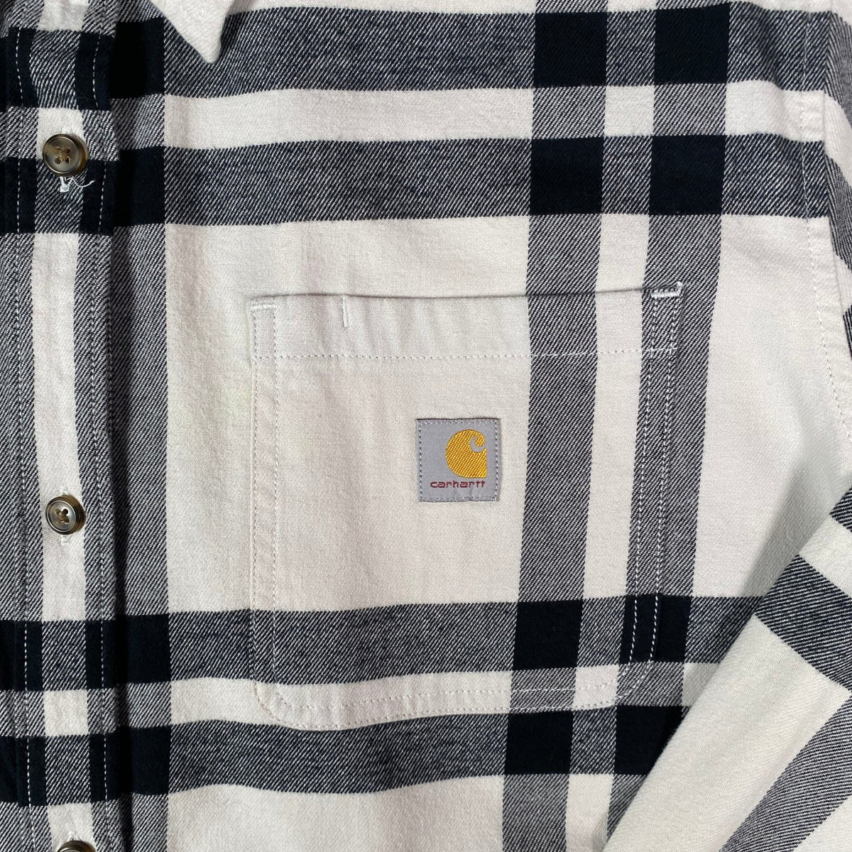 Digg It Thrift & Vintage Carhartt Rugged Flex white and black plaid flannel shirt with chest pocket and logo patch