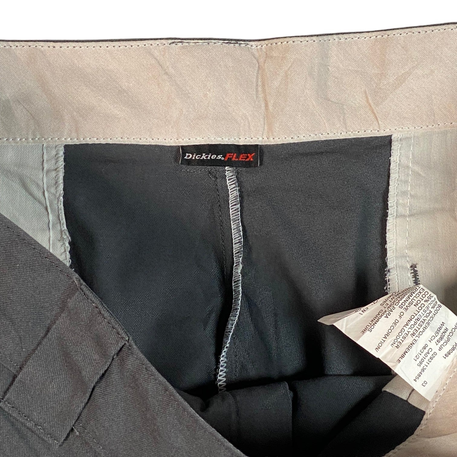 Digg It Thrift & Vintage Dickies FLEX loose fit cargo shorts interior label and size 36 tag in dark grey fabric