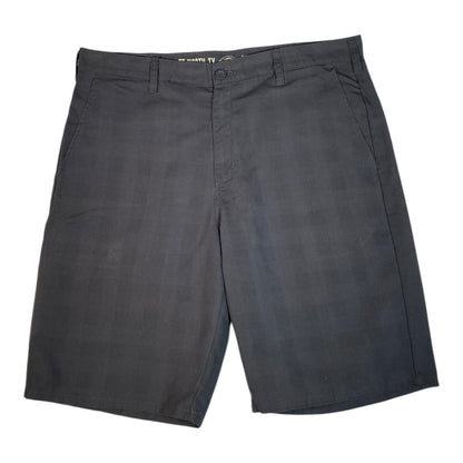 Digg It Thrift & Vintage Dickies charcoal grey shadow plaid textured utility work shorts with a button closure.