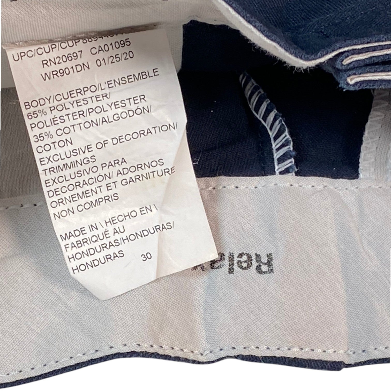Digg It Thrift & Vintage navy blue Dickies relaxed fit shorts size 30 care label showing polyester cotton blend