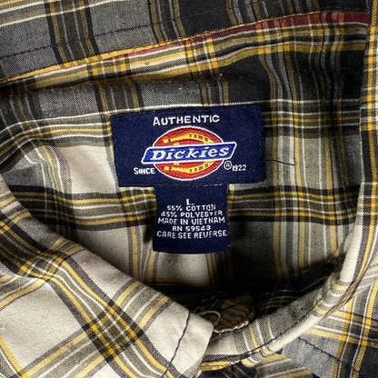 Digg It Thrift & Vintage Dickies plaid long sleeve shirt with pearl snap buttons and size large tag