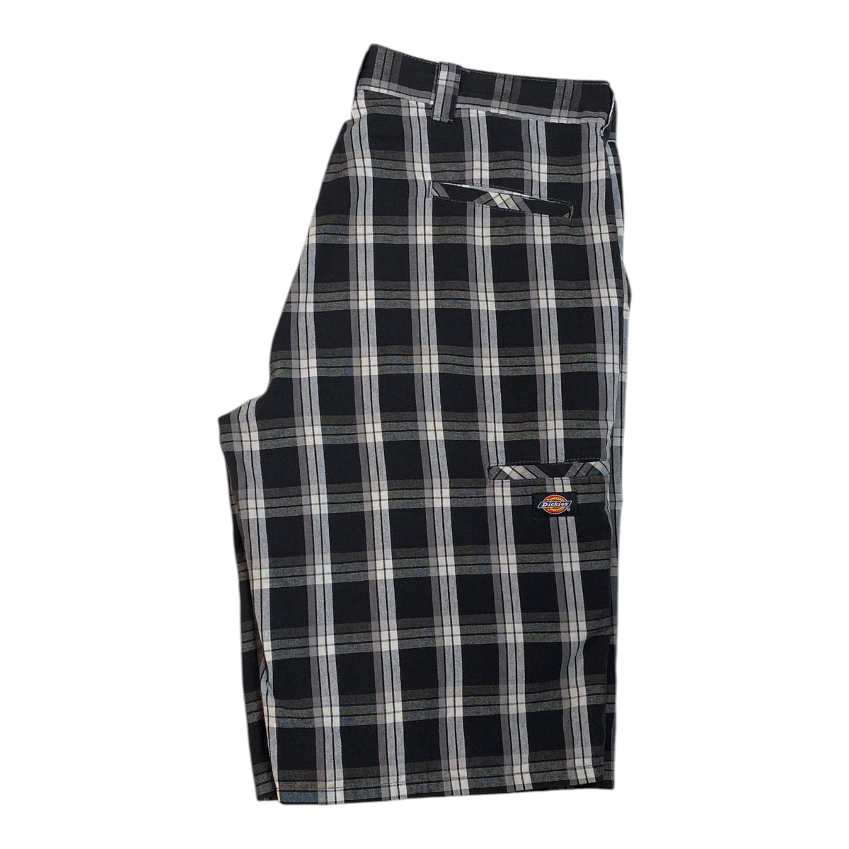 Digg It Thrift & Vintage Dickies black and white plaid shorts with a side pocket and logo patch, size 38